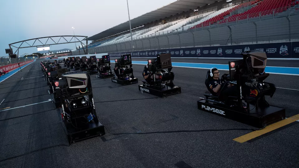 Les playseat sur le circuit